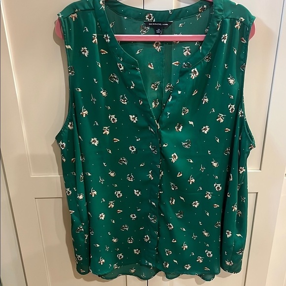 Green Floral Sleeveless Top - Picture 1 of 5